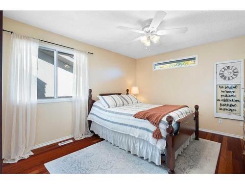 216 Ranch Estates Place Nw, Calgary, AB - Indoor Photo Showing Bedroom