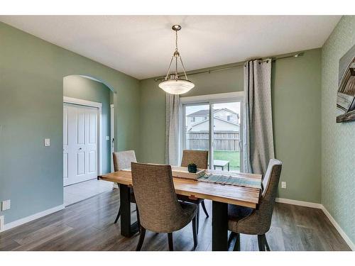 154 Autumn Crescent Se, Calgary, AB - Indoor Photo Showing Dining Room