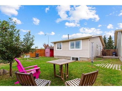 1639 Erin Drive Se, Airdrie, AB - Outdoor With Backyard