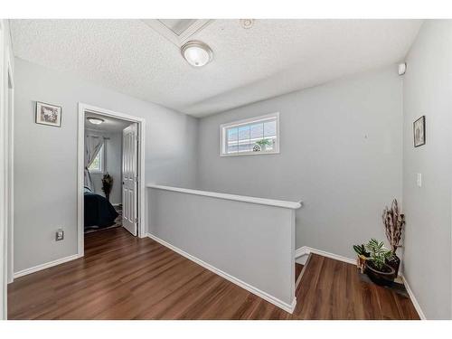 246 Taracove Place Ne, Calgary, AB - Indoor Photo Showing Other Room