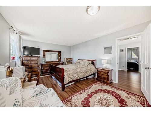 246 Taracove Place Ne, Calgary, AB - Indoor Photo Showing Bedroom