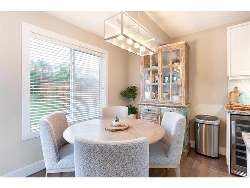 1043 Bridlemeadows Manor Sw, Calgary, AB - Indoor Photo Showing Dining Room