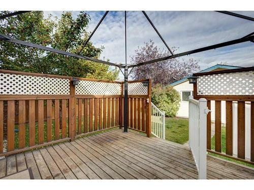 1342 Somerside Drive Sw, Calgary, AB - Outdoor With Deck Patio Veranda With Exterior