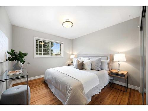 24 Heston Street Nw, Calgary, AB - Indoor Photo Showing Bedroom