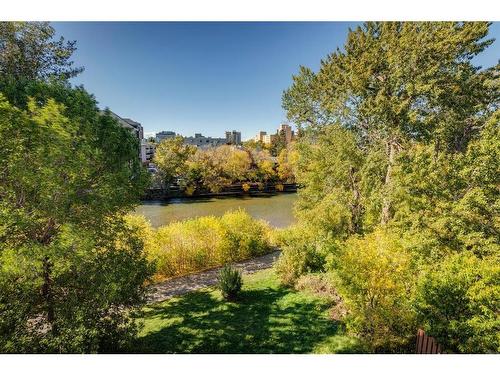 2433 Erlton Street Sw, Calgary, AB - Outdoor With View