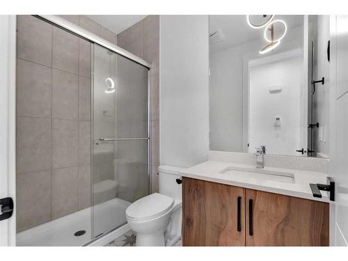 180 Sandpiper Landing, Chestermere, AB - Indoor Photo Showing Bathroom