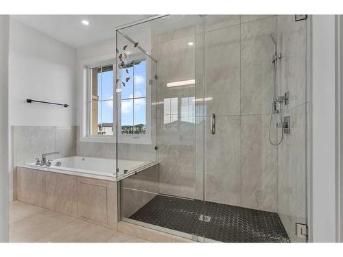 180 Sandpiper Landing, Chestermere, AB - Indoor Photo Showing Bathroom