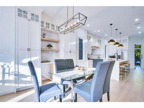 1429 43 Street Sw, Calgary, AB - Indoor Photo Showing Dining Room