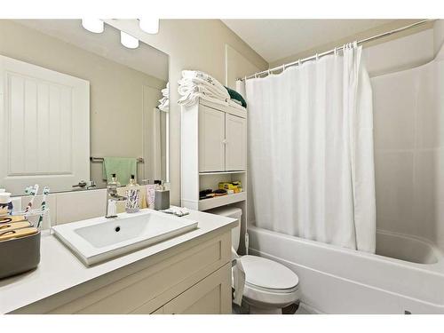 1416-130 Panatella Street Nw, Calgary, AB - Indoor Photo Showing Bathroom