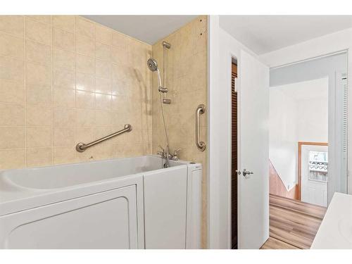 64 Pennsburg Way Se, Calgary, AB - Indoor Photo Showing Bathroom