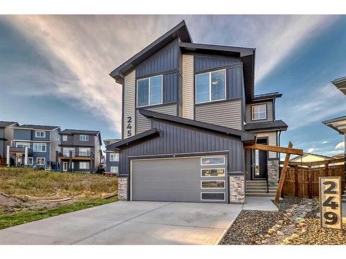 245 Precedence View, Cochrane, AB - Outdoor