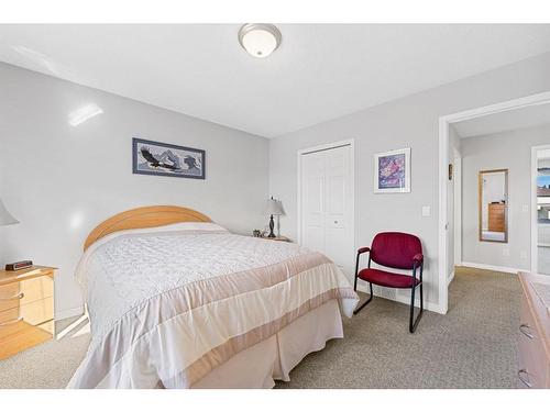 116 Oakmere Place, Chestermere, AB - Indoor Photo Showing Bedroom