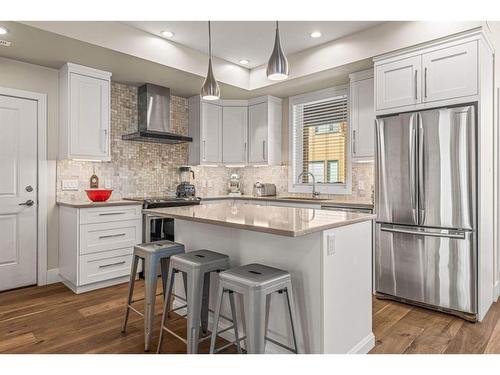 201G-1101 Three Sisters Parkway, Canmore, AB - Indoor Photo Showing Kitchen With Stainless Steel Kitchen With Upgraded Kitchen