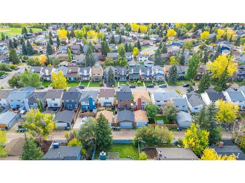 128 Woodfield Close Sw, Calgary, AB 