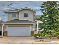 20 Macewan Park Green NW Calgary, AB T3K 4E6