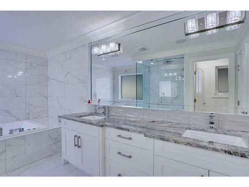 128 Kinniburgh Loop, Chestermere, AB - Indoor Photo Showing Bathroom