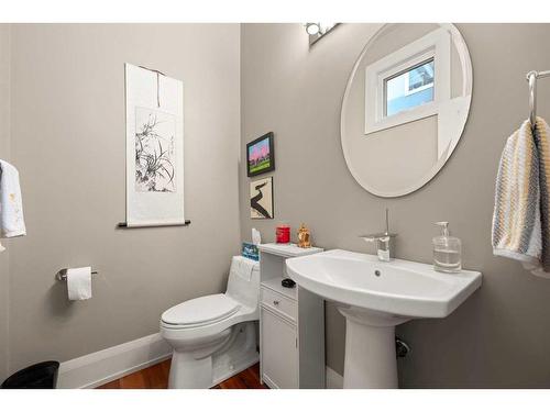 1-1934 36 Street Sw, Calgary, AB - Indoor Photo Showing Bathroom