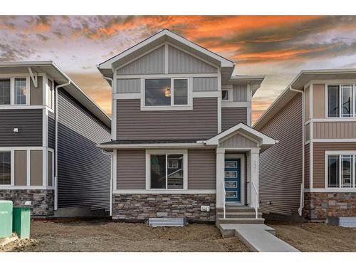 830 Bayview Terrace Sw, Airdrie, AB - Outdoor With Facade