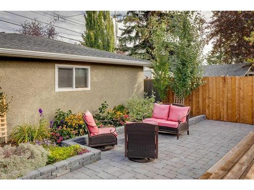 3336 35 Avenue Sw, Calgary, AB - Outdoor