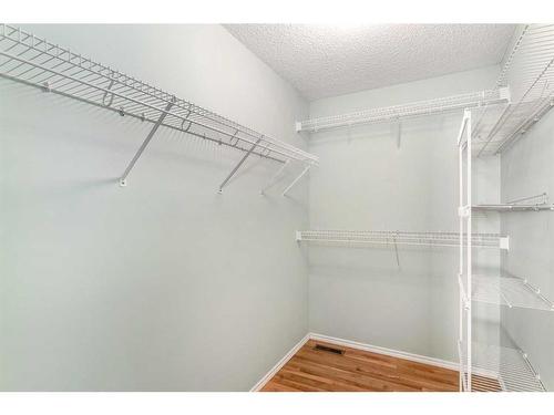 109 Edgeridge Terrace Nw, Calgary, AB - Indoor With Storage