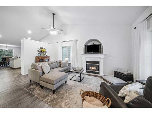 116 Hillview Road, Strathmore, AB - Indoor Photo Showing Living Room With Fireplace