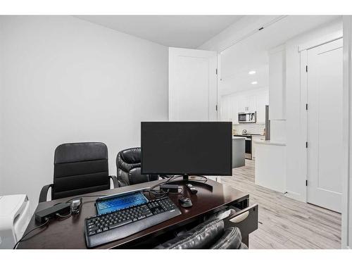 1033 Iron Landing Way, Crossfield, AB - Indoor Photo Showing Office