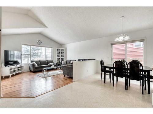 86 Taradale Drive Ne, Calgary, AB - Indoor