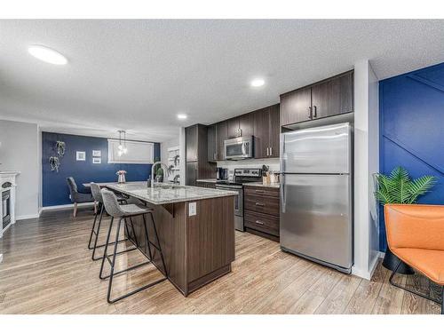 542 Mckenzie Towne Close Se, Calgary, AB 