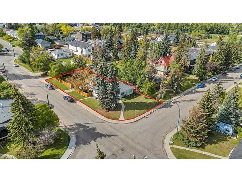 1445 28 Street Sw, Calgary, AB - Outdoor With View