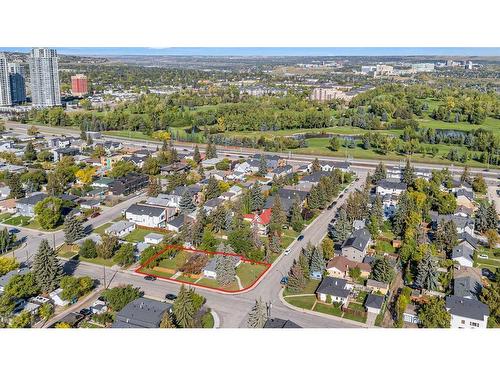 1445 28 Street Sw, Calgary, AB - Outdoor With View