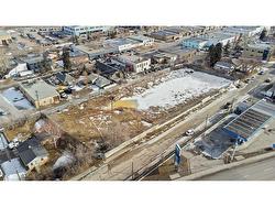 5332 2 Street SW Calgary, AB T2R 0W4