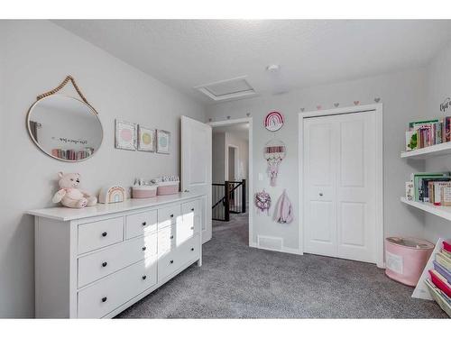 164 Auburn Meadows Crescent Se, Calgary, AB - Indoor Photo Showing Bedroom