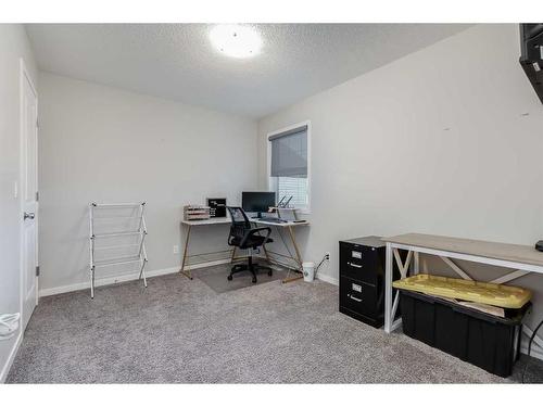 164 Auburn Meadows Crescent Se, Calgary, AB - Indoor Photo Showing Office