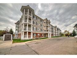 2213-43 Country Village Lane NE Calgary, AB T3K 0G2