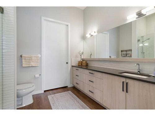 112-12 Mahogany Path Se, Calgary, AB - Indoor Photo Showing Bathroom