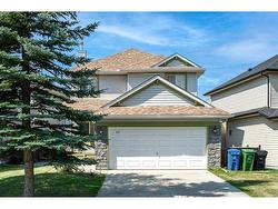 15 Somerglen Way SW Calgary, AB T2Y 4B1