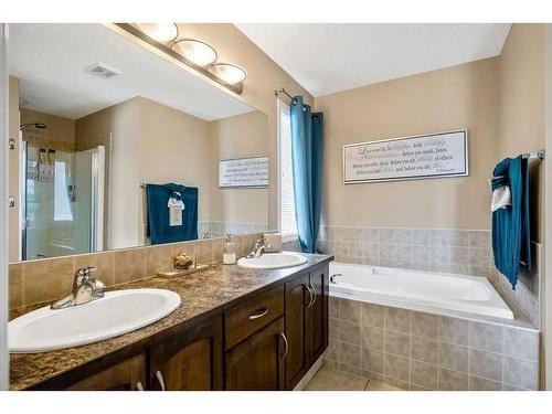 262 Evanscreek Court Nw, Calgary, AB - Indoor Photo Showing Bathroom