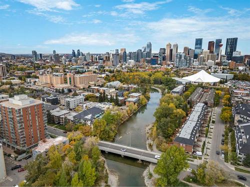 406-108 25 Avenue Sw, Calgary, AB - Outdoor With View