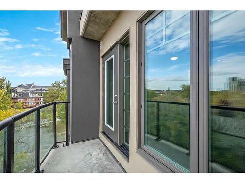 406-108 25 Avenue Sw, Calgary, AB - Outdoor With Balcony With View With Exterior