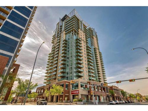 204-1410 1 Street Se, Calgary, AB - Outdoor With Balcony With Facade