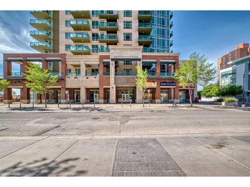 204-1410 1 Street Se, Calgary, AB - Outdoor With Balcony With Facade