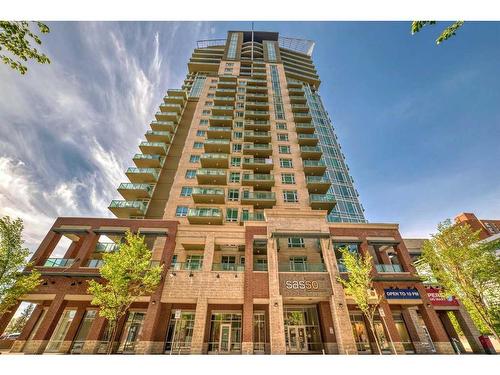 204-1410 1 Street Se, Calgary, AB - Outdoor With Balcony With Facade