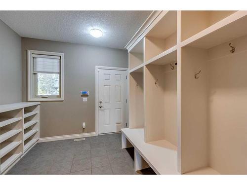 509 Hawk'S Nest Lane, Priddis Greens, AB - Indoor