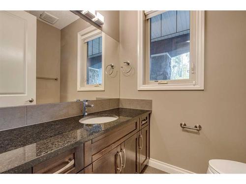 509 Hawk'S Nest Lane, Priddis Greens, AB - Indoor Photo Showing Bathroom