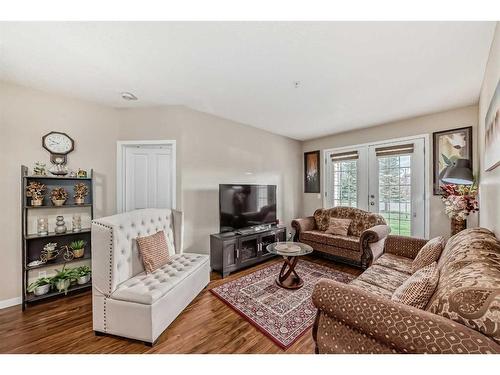 2106-333 Taravista Drive Ne, Calgary, AB - Indoor Photo Showing Living Room