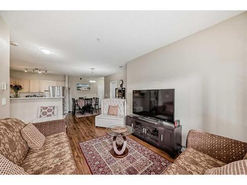 2106-333 Taravista Drive Ne, Calgary, AB - Indoor Photo Showing Living Room