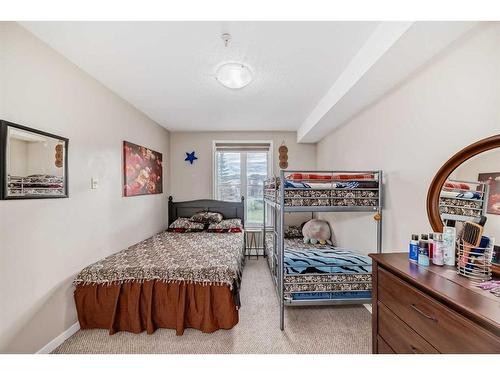 2106-333 Taravista Drive Ne, Calgary, AB - Indoor Photo Showing Bedroom