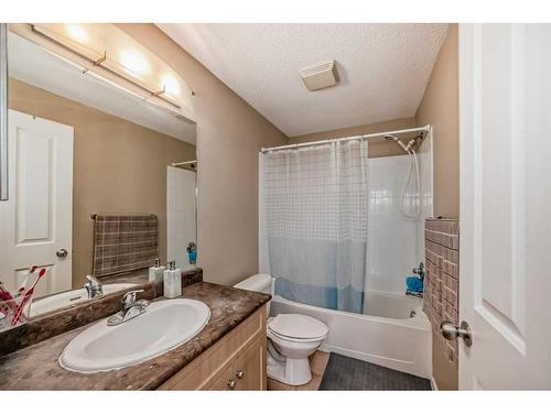 2106-333 Taravista Drive Ne, Calgary, AB - Indoor Photo Showing Bathroom