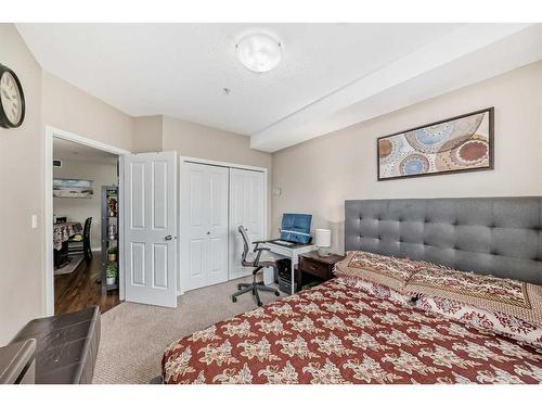 2106-333 Taravista Drive Ne, Calgary, AB - Indoor Photo Showing Bedroom