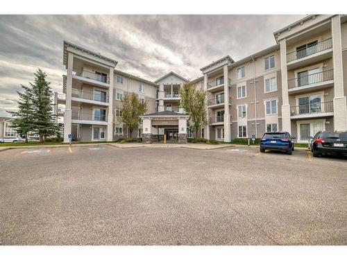 2106-333 Taravista Drive Ne, Calgary, AB - Outdoor With Facade